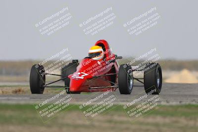 media/Oct-25-2025-CalClub SCCA (Sat) [[34c778dfbe]]/Group 6/Qualifying/